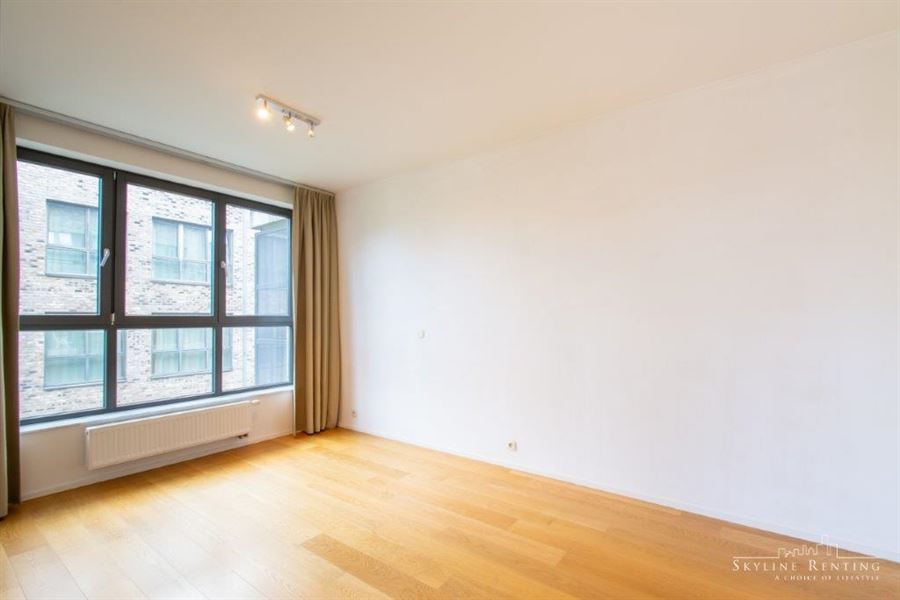 Appartement avec terrasse dans immeuble moderne