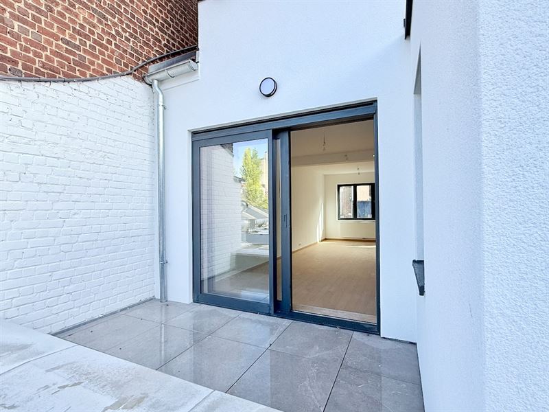 Duplex penthouse 2 chambres renové