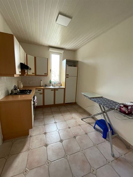 Gemeubileerde triplex in de Europese wijk