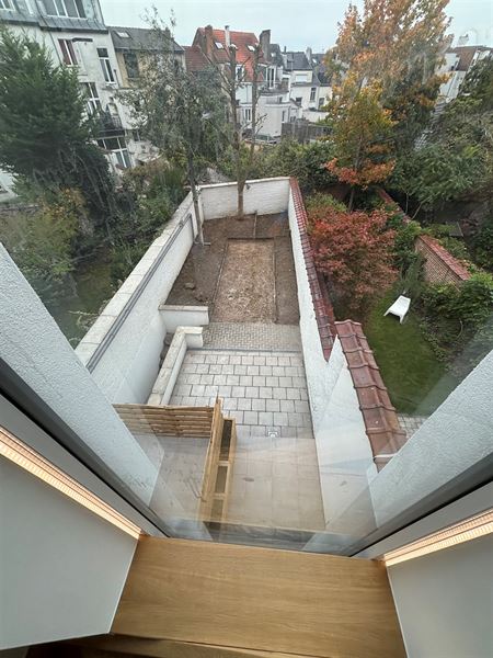 Gerenoveerde duplex tussen Louizalaan en Bascule