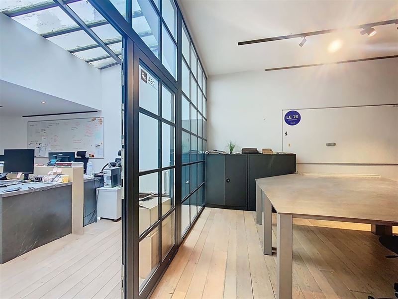 Châtelain Atypische loft atelier showroom