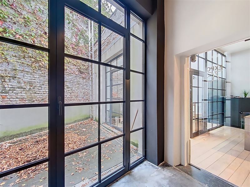Châtelain Atypische loft atelier showroom