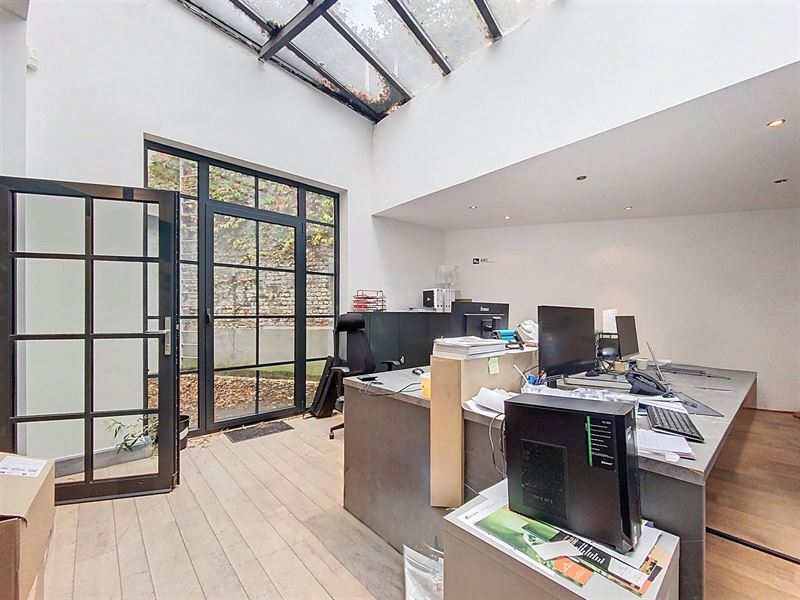 Châtelain Atypische loft atelier showroom