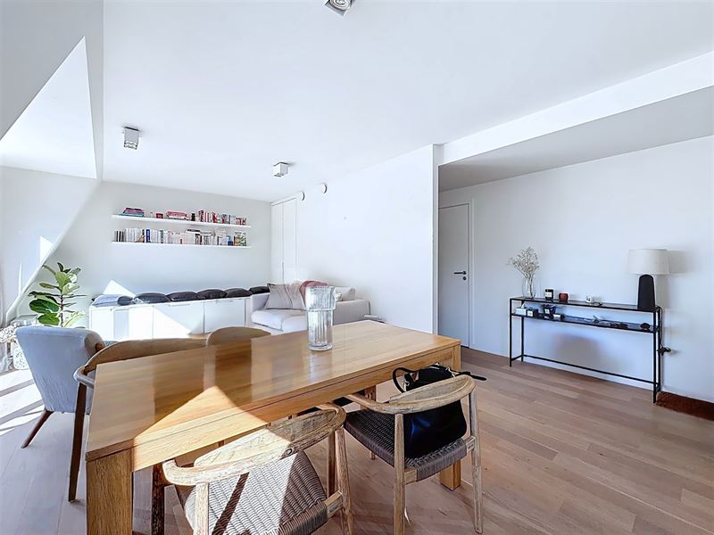 Penthouse met terras en garage. Energielabel (EPC) klasse B-.