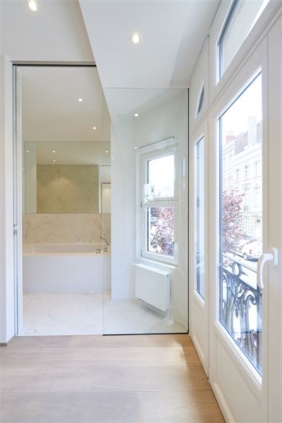 Exceptional triplex with garden
