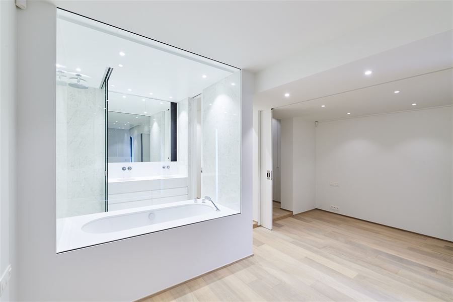 Exceptional triplex with garden
