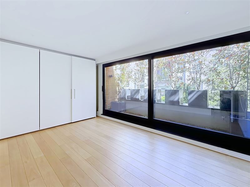 Atypical back house out of the ordinary
