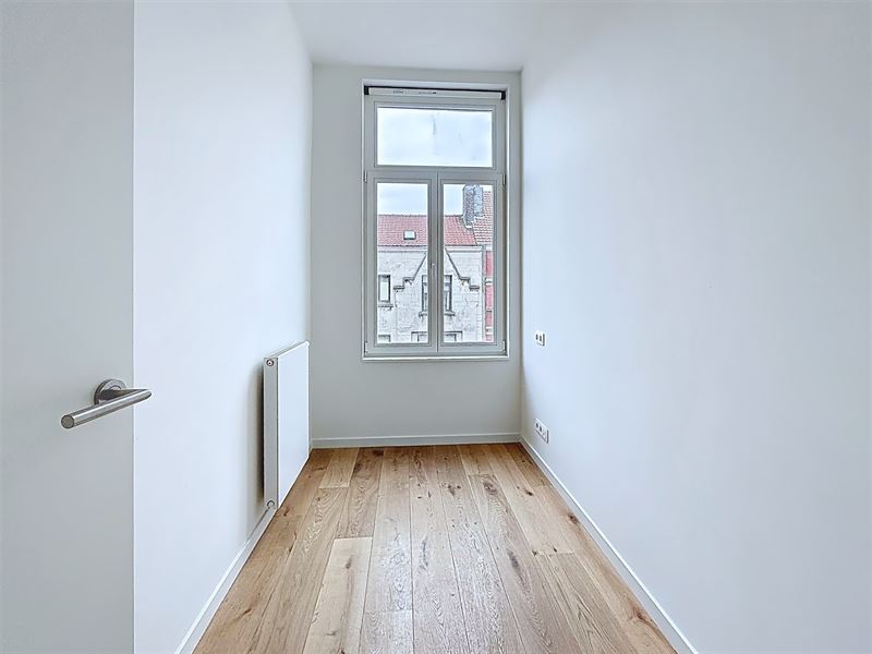 Duplex avec belle terrasse renové comme neuf