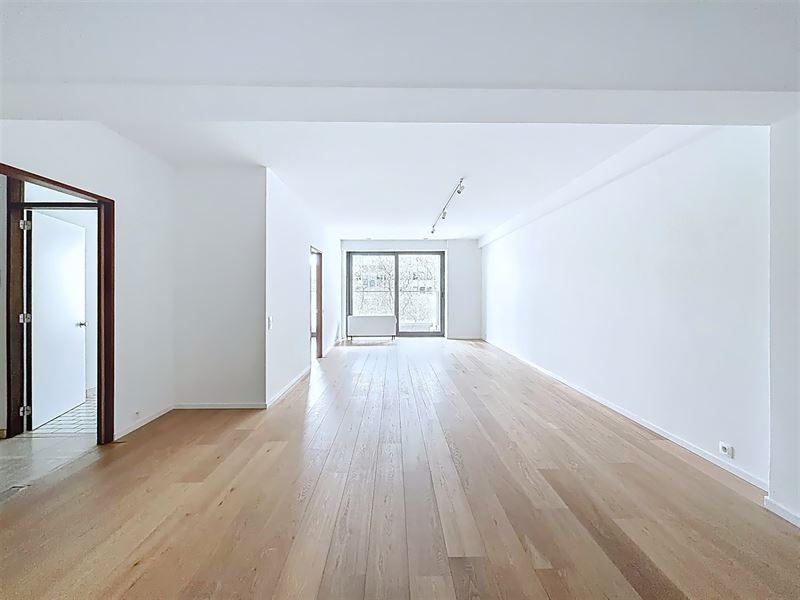 Bel appartement lumineux rénové 3 chambres avec terrasses