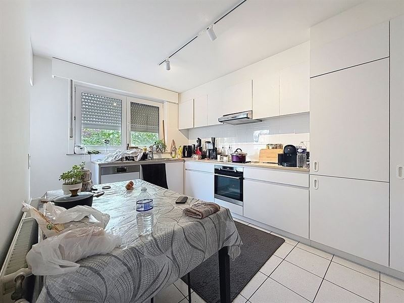 Mooie lichte woning met garage en tuin