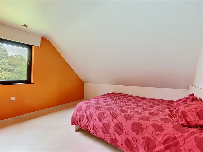 Villa 323m² habitables, sur un terrain de 4500m²