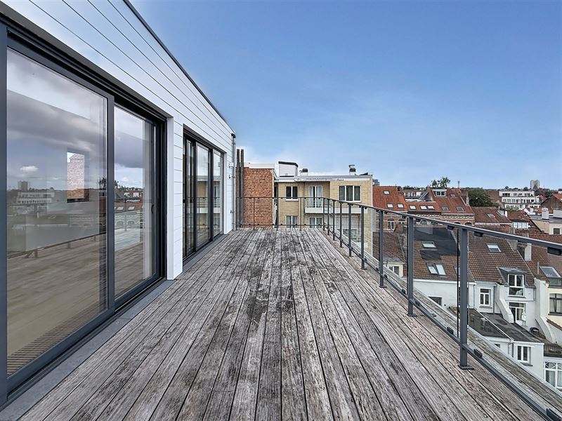 Exceptionnel penthouse avec splendide vue