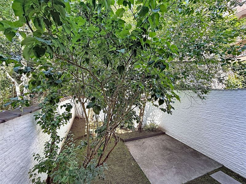 Chatelain - Duplex rez avec jardin