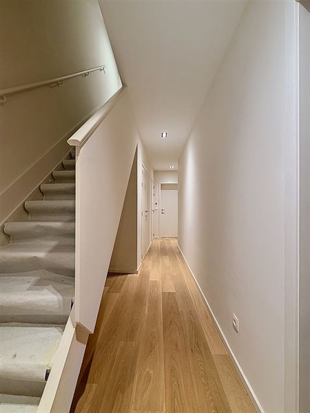 Chatelain - Duplex rez avec jardin
