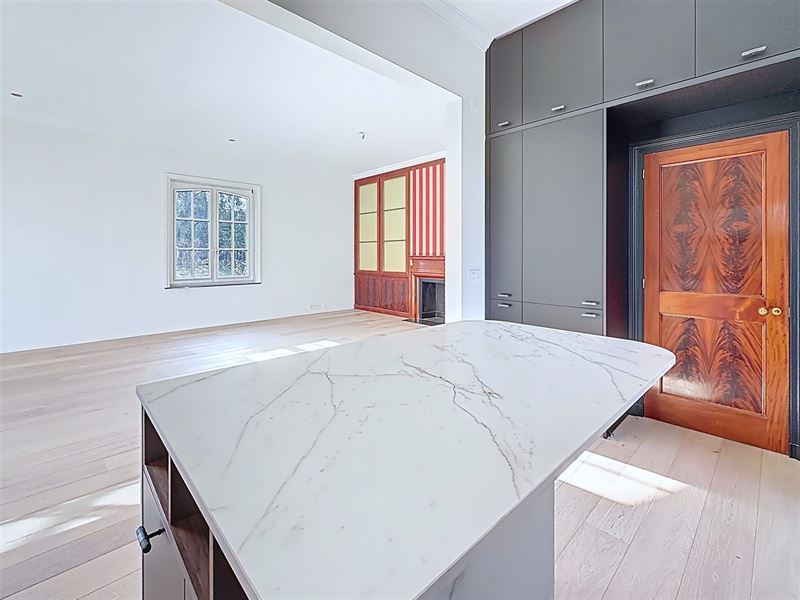 Prins Oranje wijk, 4-zijdige villa