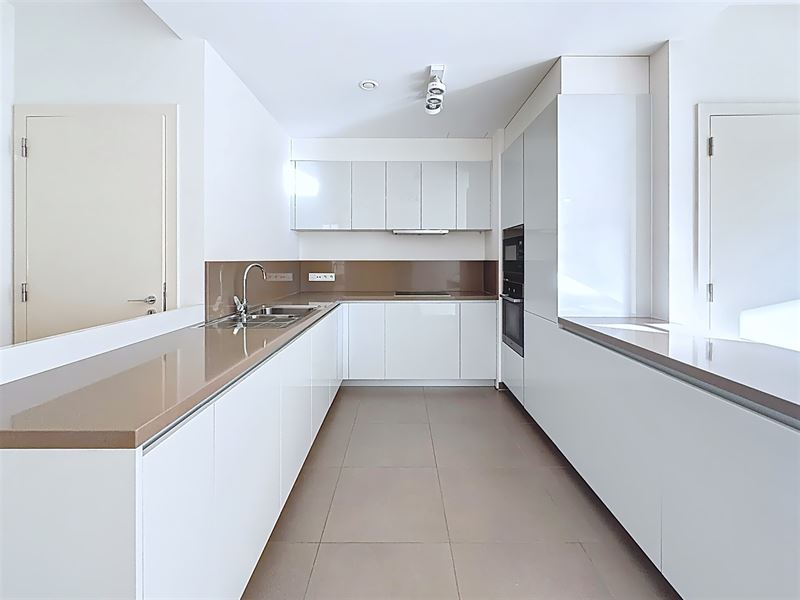 Fabuleux appartement sur la Place Brugmann