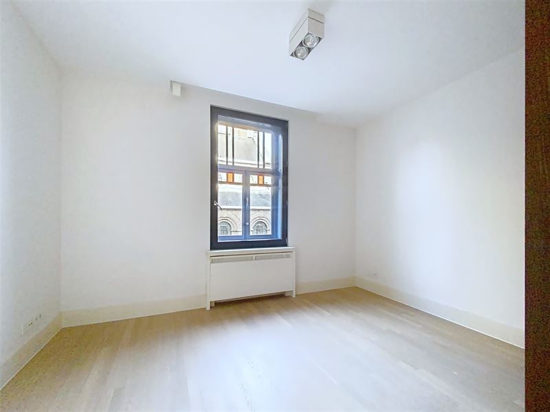 Fabuleux appartement sur la Place Brugmann