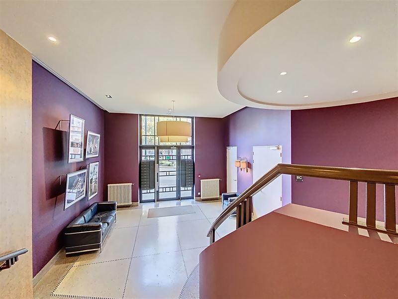 Fabuleux appartement sur la Place Brugmann