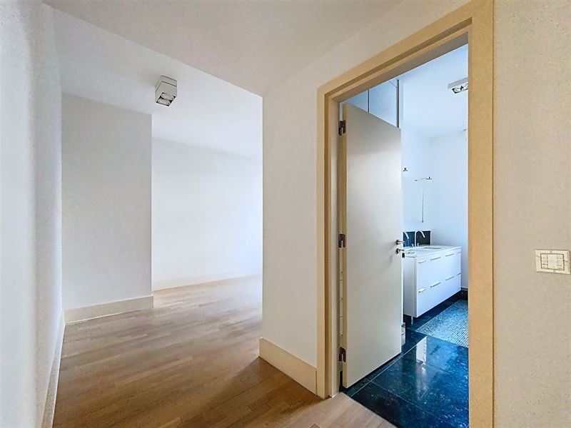 Fabuleux appartement sur la Place Brugmann