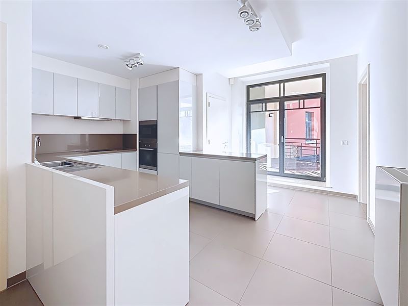 Fabuleux appartement sur la Place Brugmann