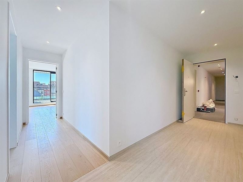 Groot NIEUW 2-slaapkamer appartement met zonnig terras
