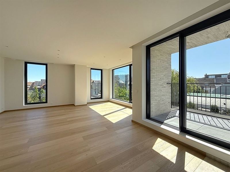 Groot NIEUW 2-slaapkamer appartement met zonnig terras