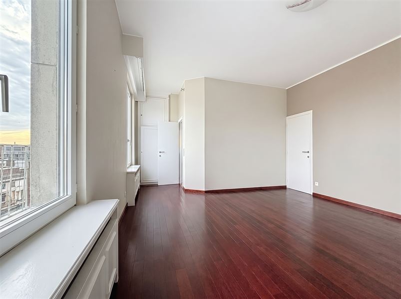 Prachtig appartement met 4 slaapkamers mooi uitzicht