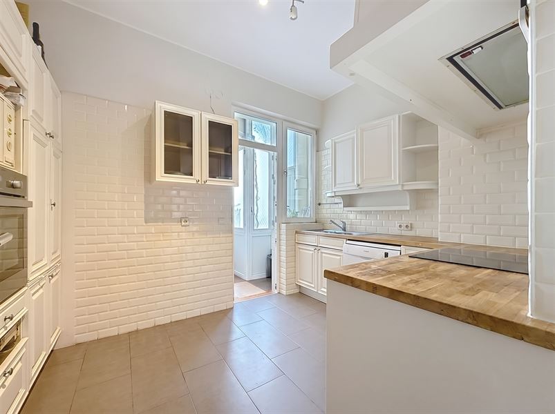 Prachtig appartement met 4 slaapkamers mooi uitzicht