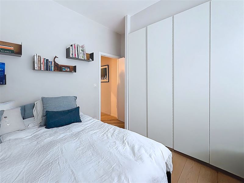 Appartement complètement rénové rez de chaussée