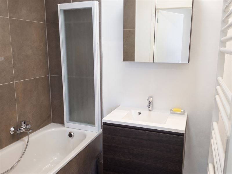 Furnished apartment near the EU