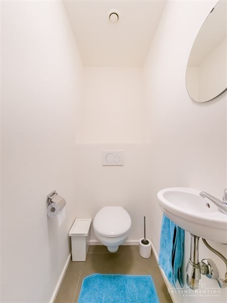Furnished groundfloor apartment