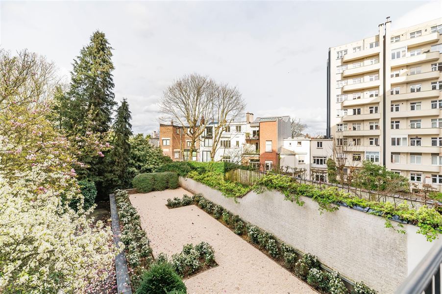 Apartment on Jardin du Roi