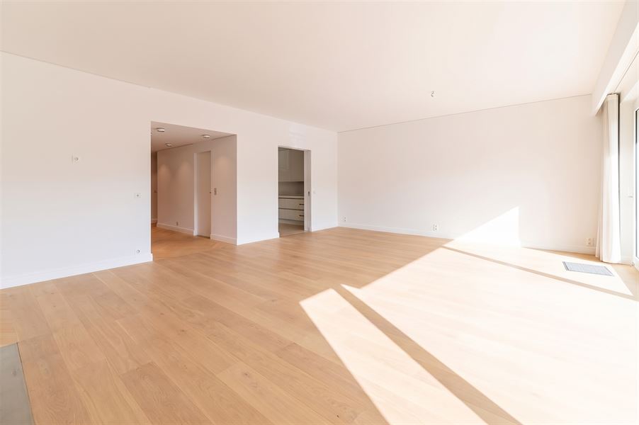 Apartment on Jardin du Roi