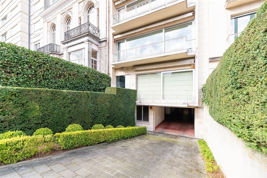 Apartment on Jardin du Roi