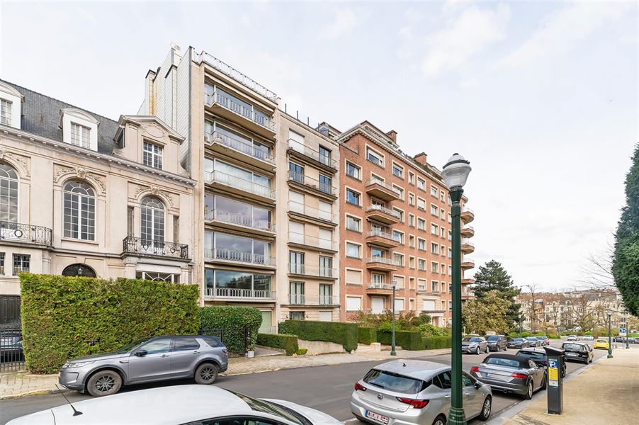 Apartment on Jardin du Roi