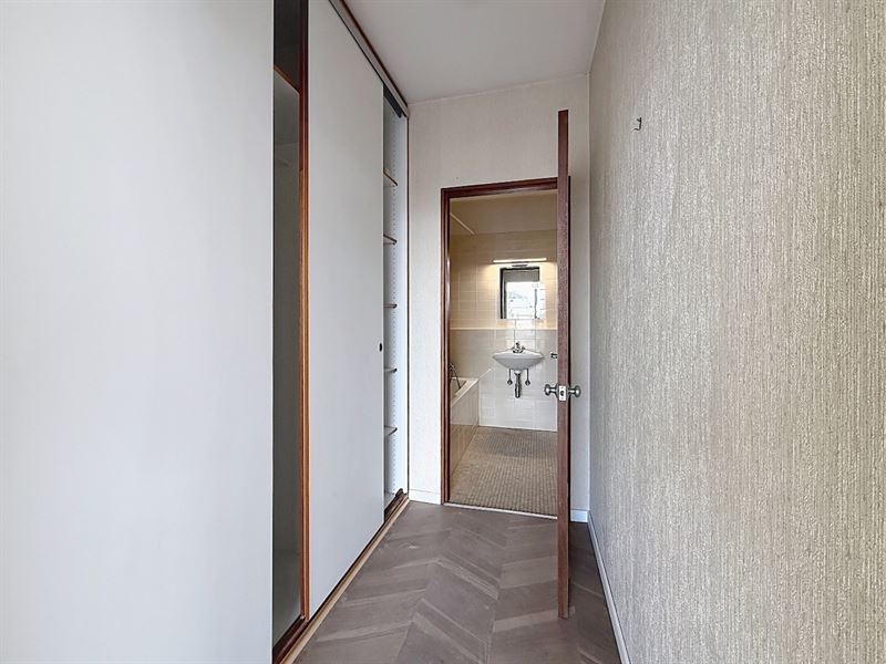 Amazing quiet Penthouse with 25m2 terrace