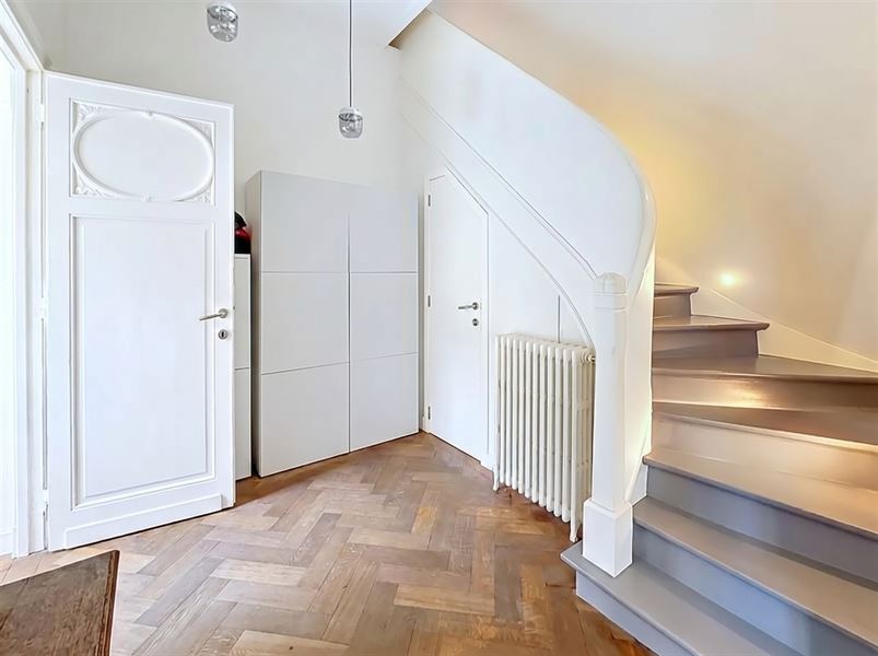Spacieuse maison hyper lumineux avec ascenseur