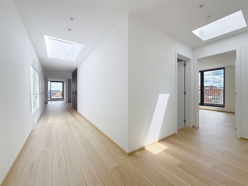 Nieuwbouw Penthouse met groot, zonnig terras