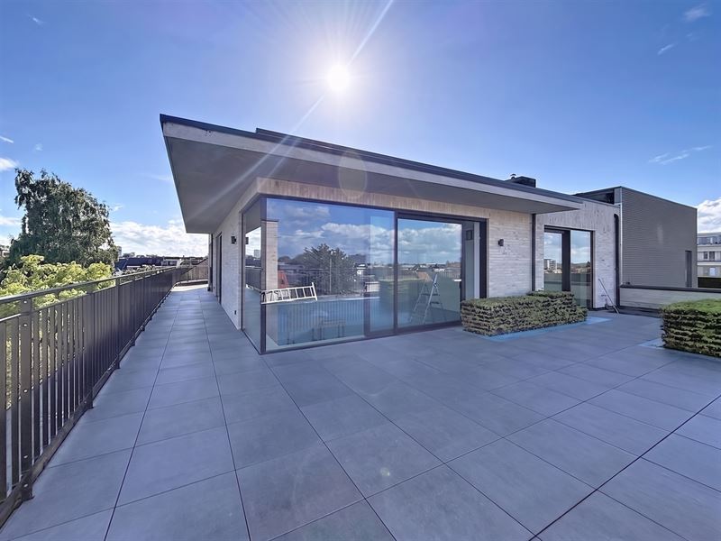 Nieuwbouw Penthouse met groot, zonnig terras