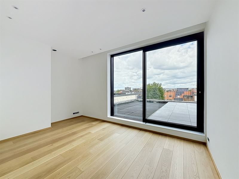 Nieuwbouw Penthouse met groot, zonnig terras