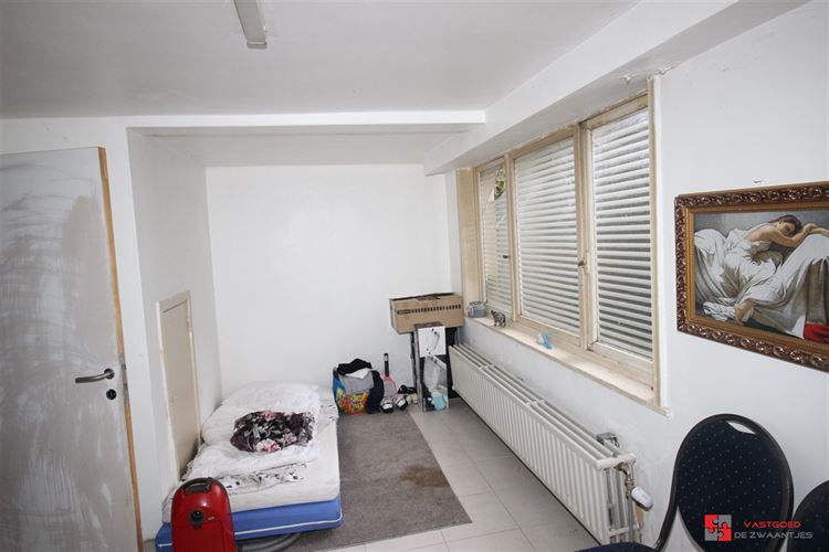 Foto 3 : Appartementsgebouw te 2100 DEURNE (België) - Prijs € 298.000