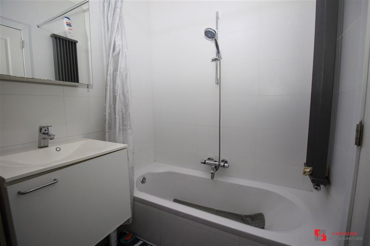 Foto 5 : Appartement te 2660 HOBOKEN (België) - Prijs € 195.000