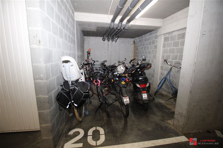Foto 1 : Parking/Garagebox te 2660 ANTWERPEN (België) - Prijs € 9.500