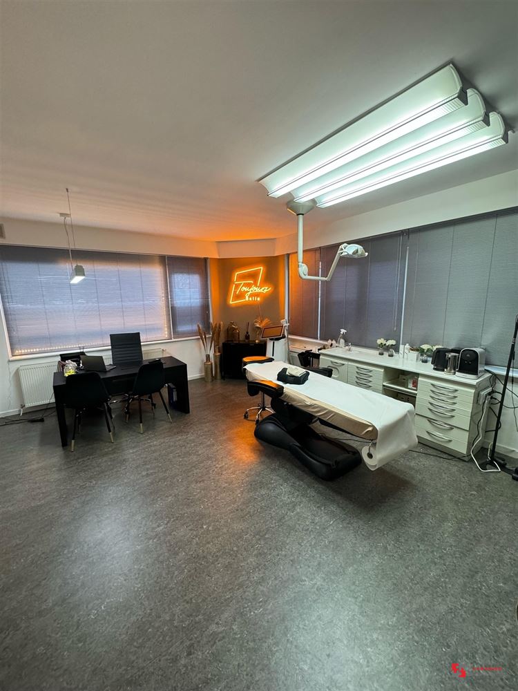 Foto 7 : Burelen te 2610 WILRIJK (België) - Prijs &euro; 365