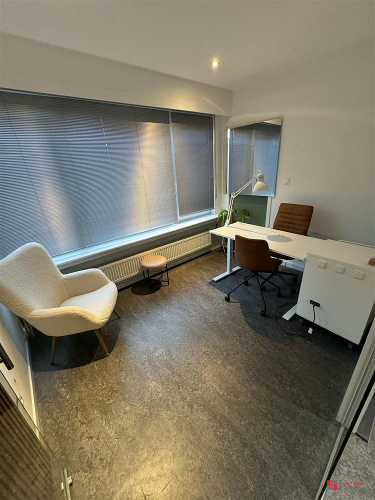 Foto 8 : Burelen te 2610 WILRIJK (België) - Prijs &euro; 365