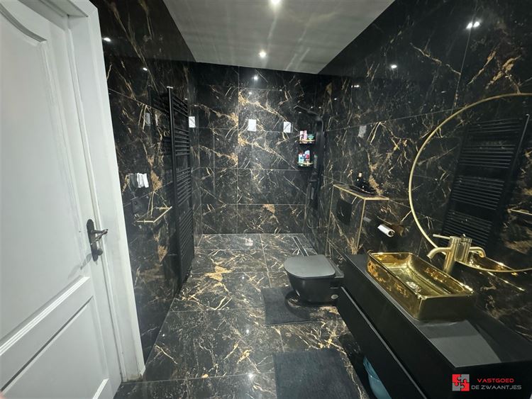 Foto 8 : Eigendom te 2660 HOBOKEN (België) - Prijs € 279.000