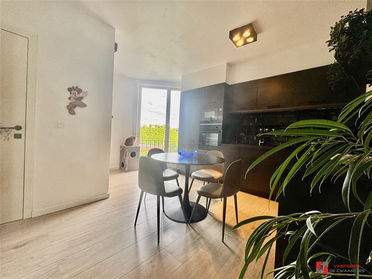 Foto 13 : Commercieel gebouw te 2660 HOBOKEN (België) - Prijs € 390.000