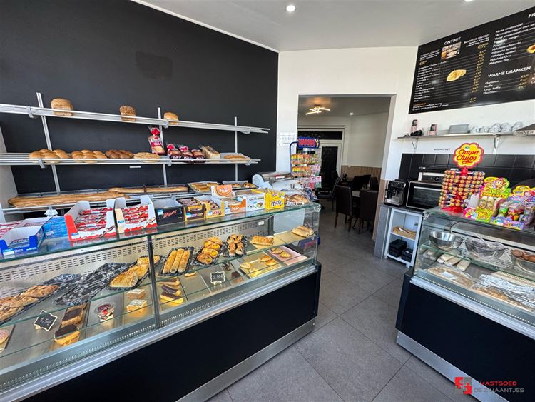 Foto 4 : Commercieel gebouw te 2660 HOBOKEN (België) - Prijs € 390.000