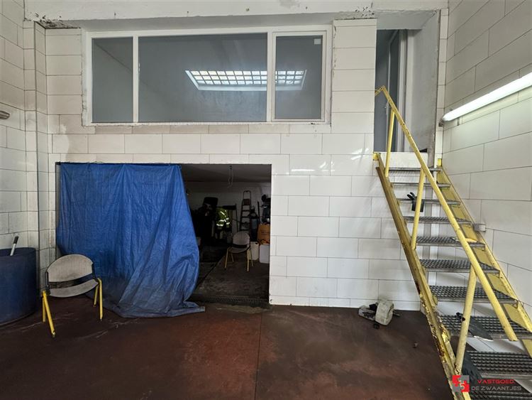 Foto 5 : Winkelruimte te 2660 HOBOKEN (België) - Prijs € 1.550