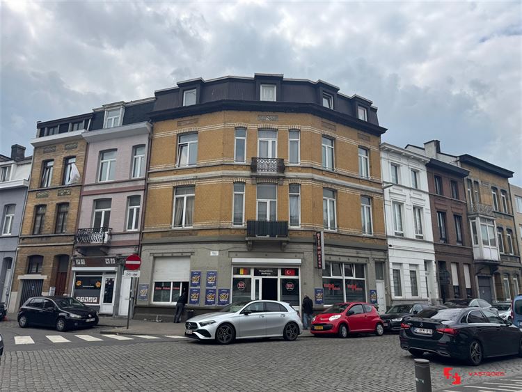 Foto 1 : Appartementsgebouw te 2610 WILRIJK (België) - Prijs € 848.000